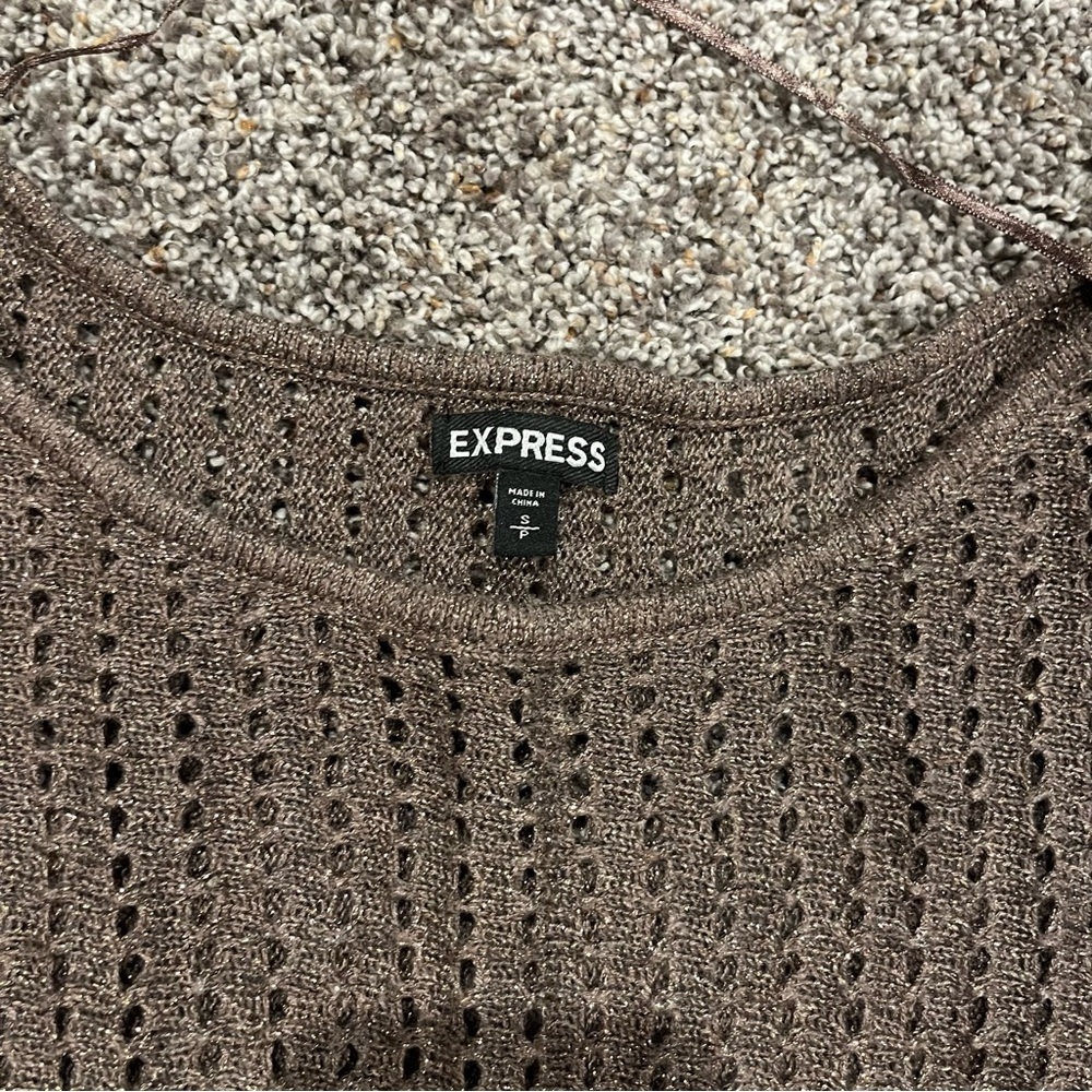Express top - Picture 2 of 3